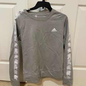 Grey women’s Adidas tracksuit size M sweatshirt!